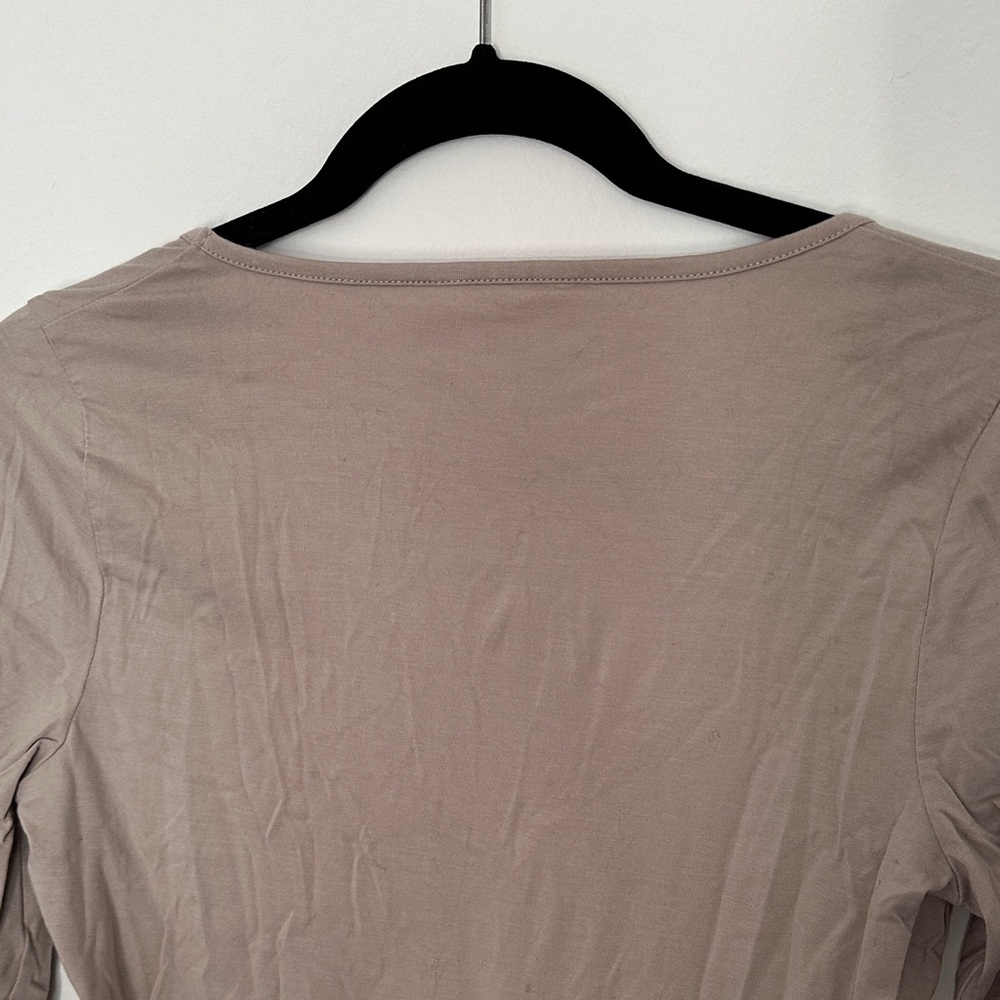 [Madewell] Long Sleeve V-Neck Bodysuit - Picture 4 of 5